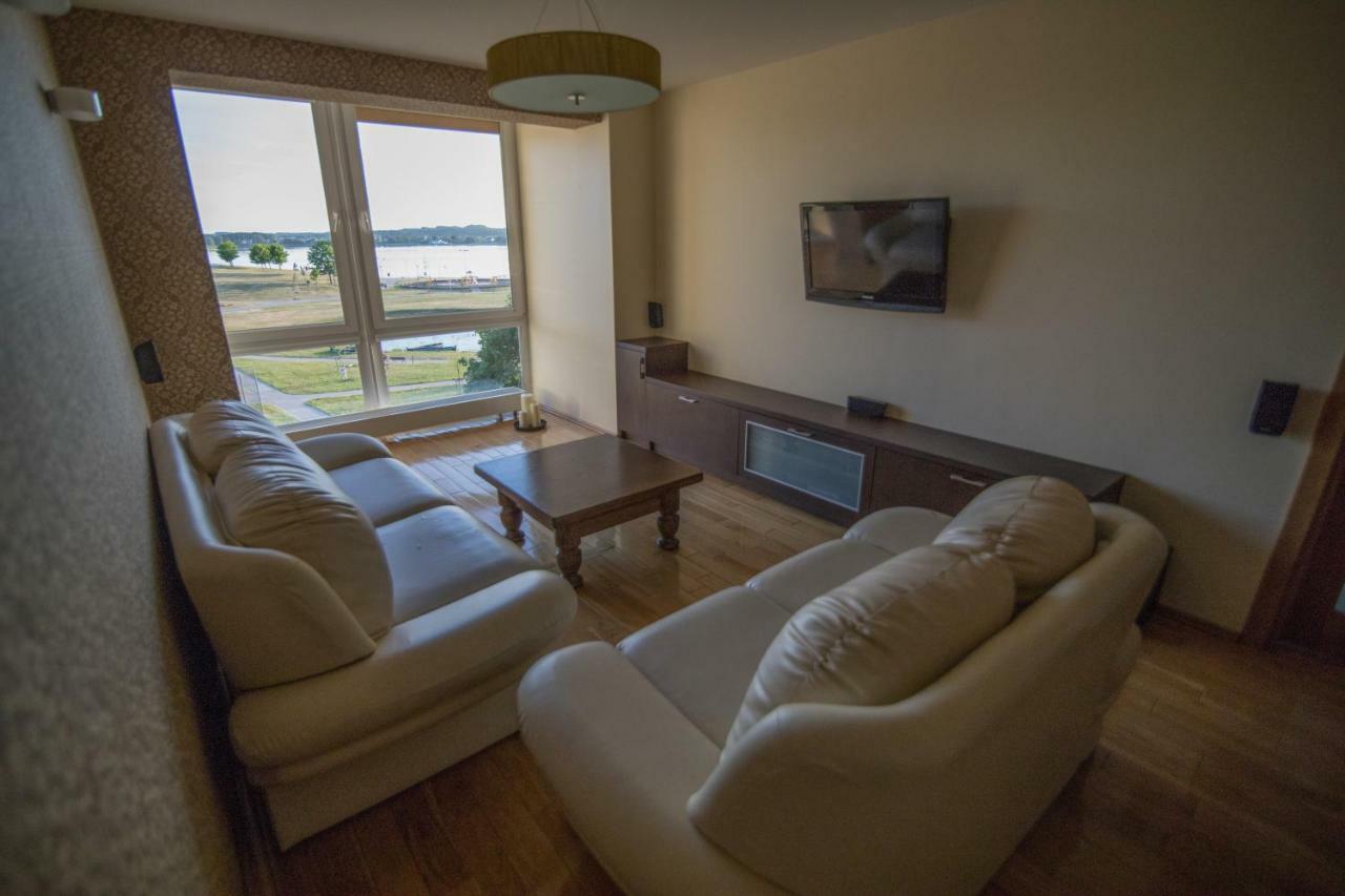 Cozy Apartment With A Wonderful Lake View Тельше Екстер'єр фото
