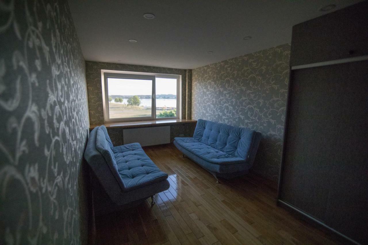 Cozy Apartment With A Wonderful Lake View Тельше Екстер'єр фото